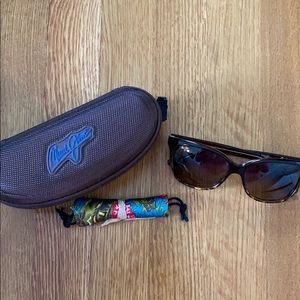 Maui Jim woman’s starfish sunglasses